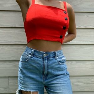 RED CROP TOP